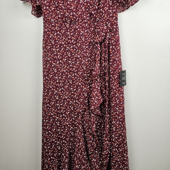 Lulu's Good Moments Burgundy Floral Print Split Sleeve Faux-Wrap Dress NWT - Picture 7 of 16